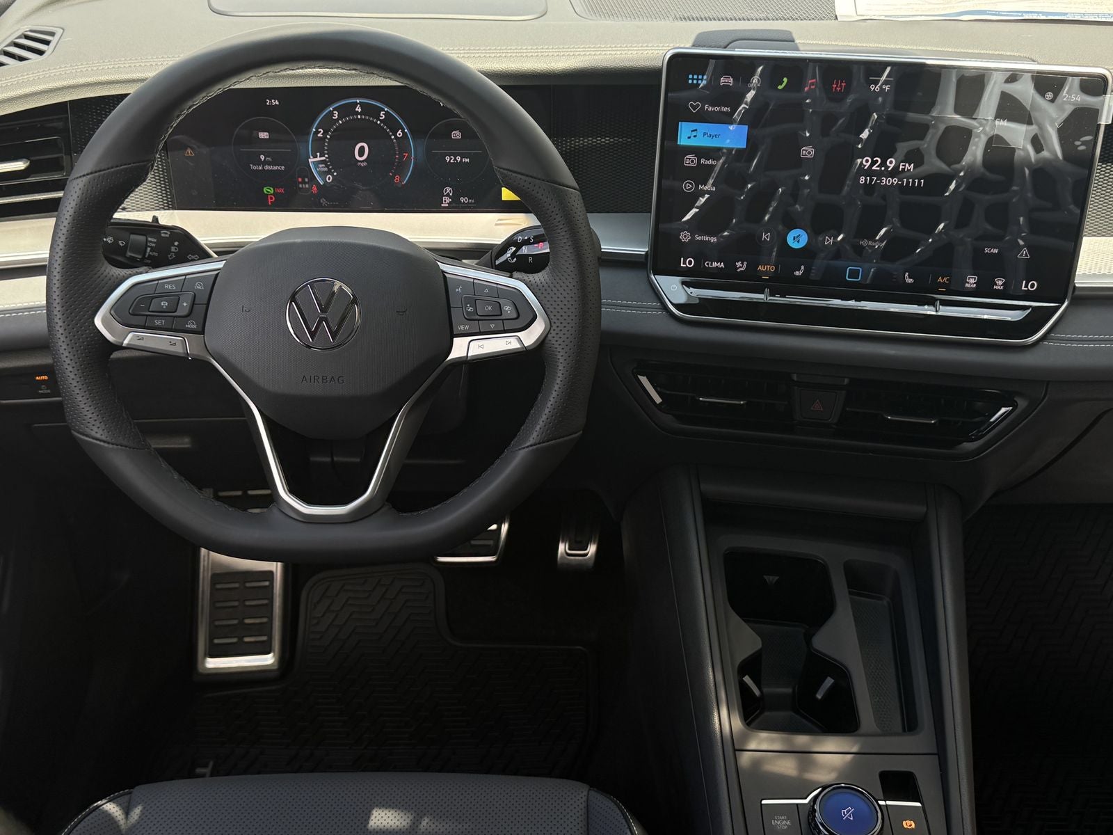 2026 Volkswagen Tiguan 2.0T SE R-Line Black