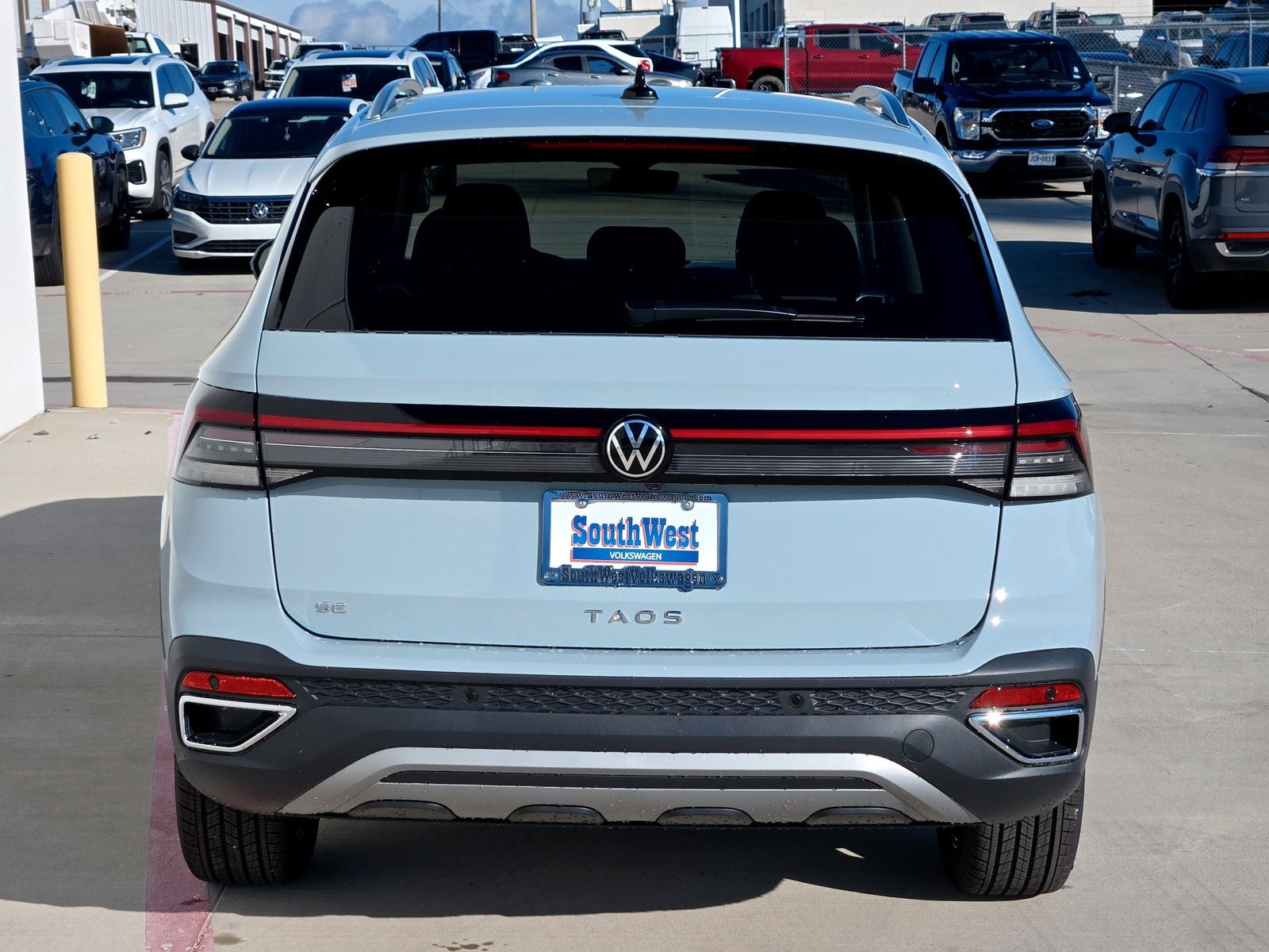 2026 Volkswagen Taos 1.5T SE