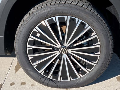 2026 Volkswagen Taos 1.5T SE