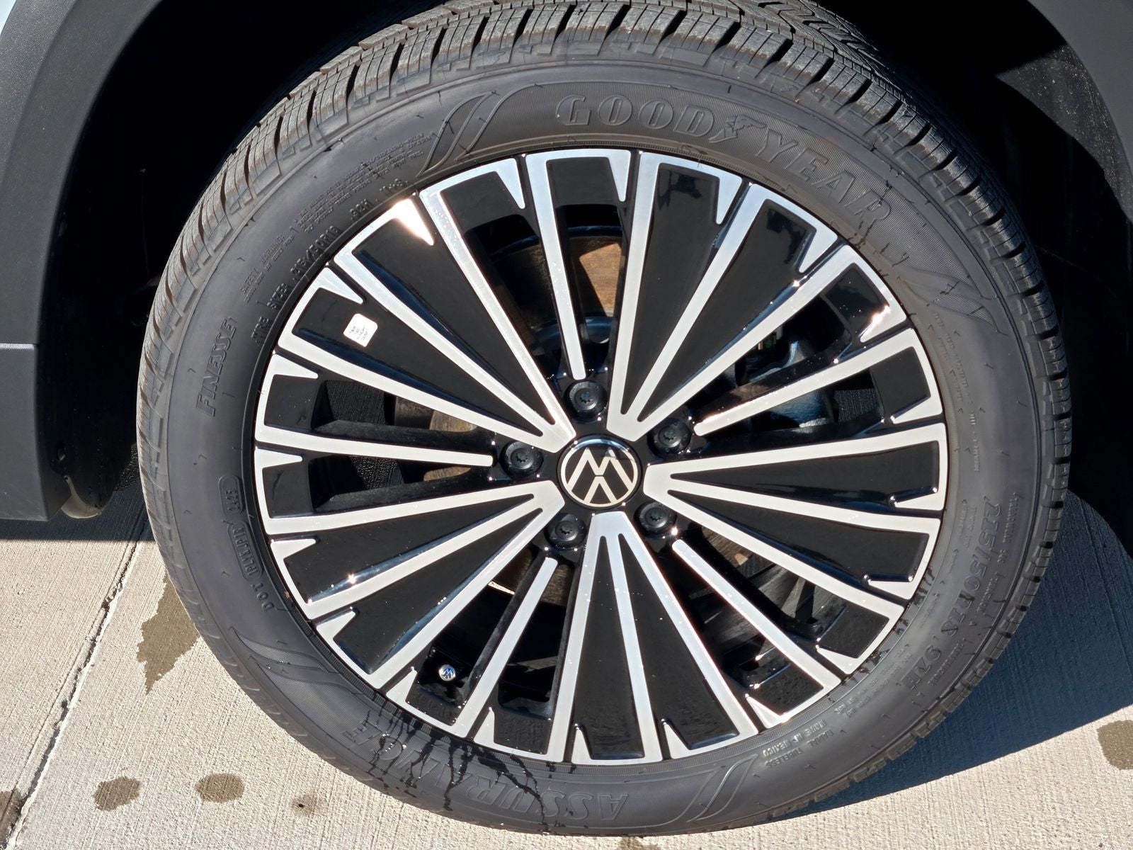 2026 Volkswagen Taos 1.5T SE