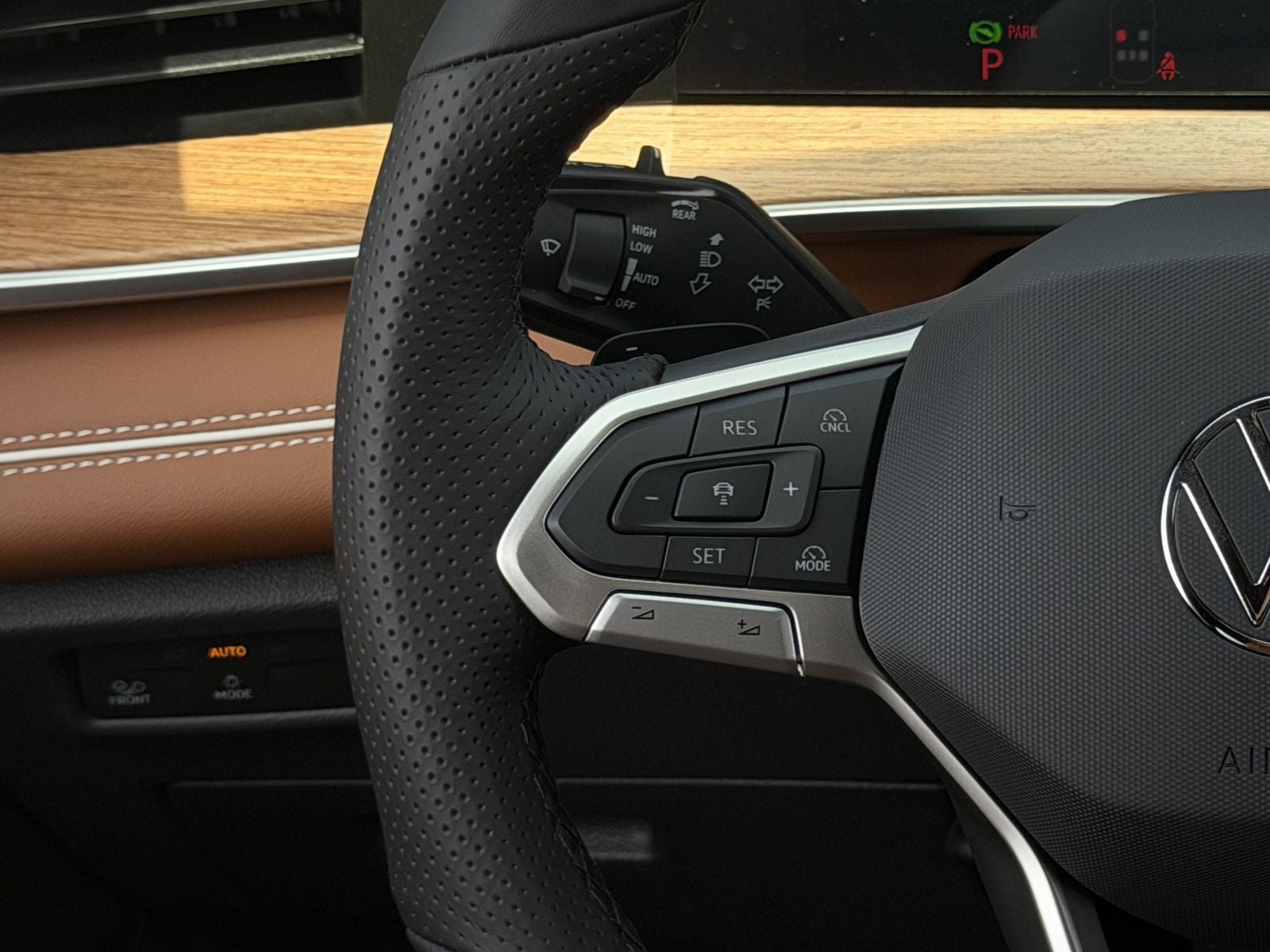 2026 Volkswagen Tiguan 2.0T SEL R-Line Turbo