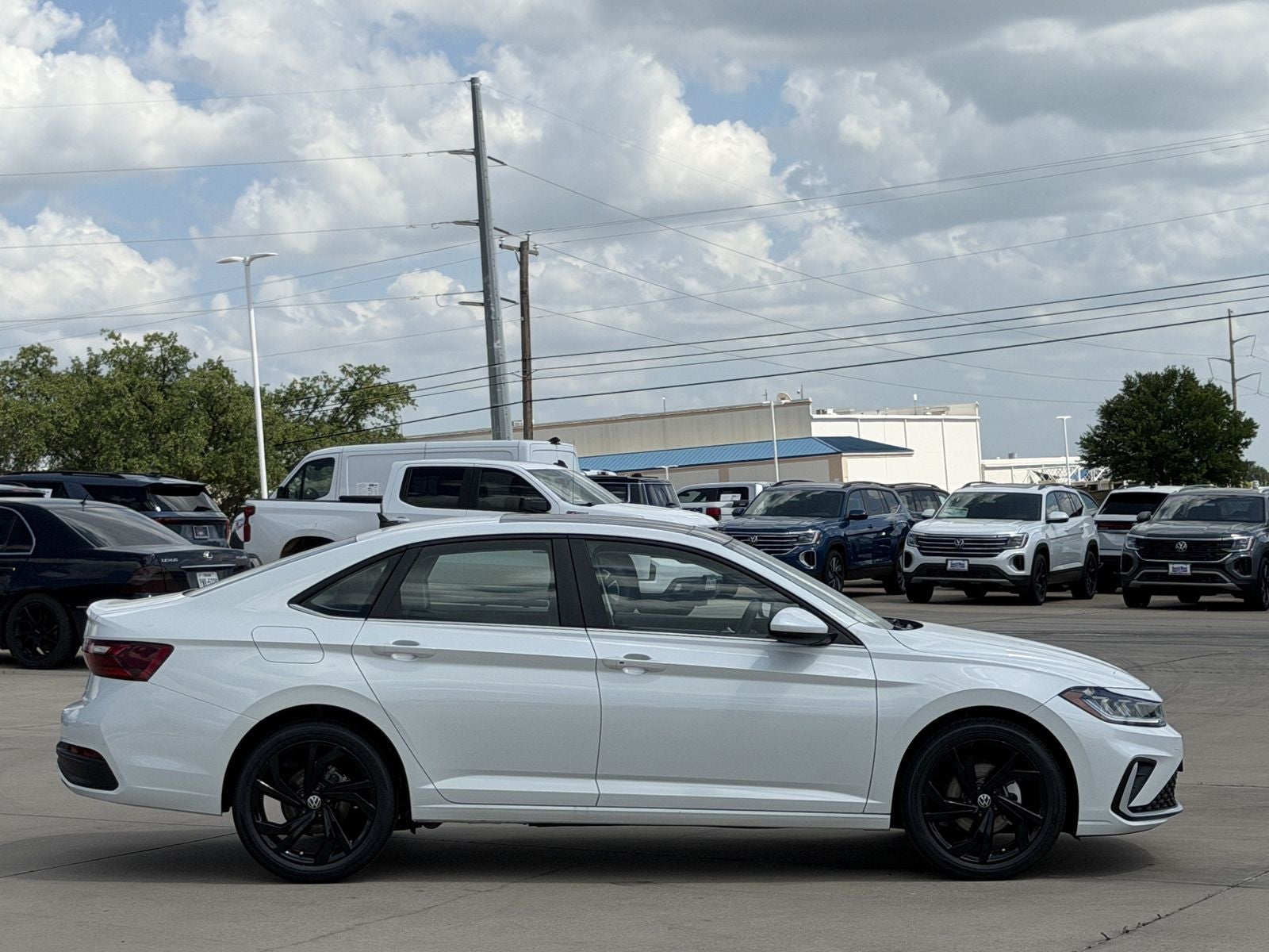 2026 Volkswagen Jetta 1.5T SE