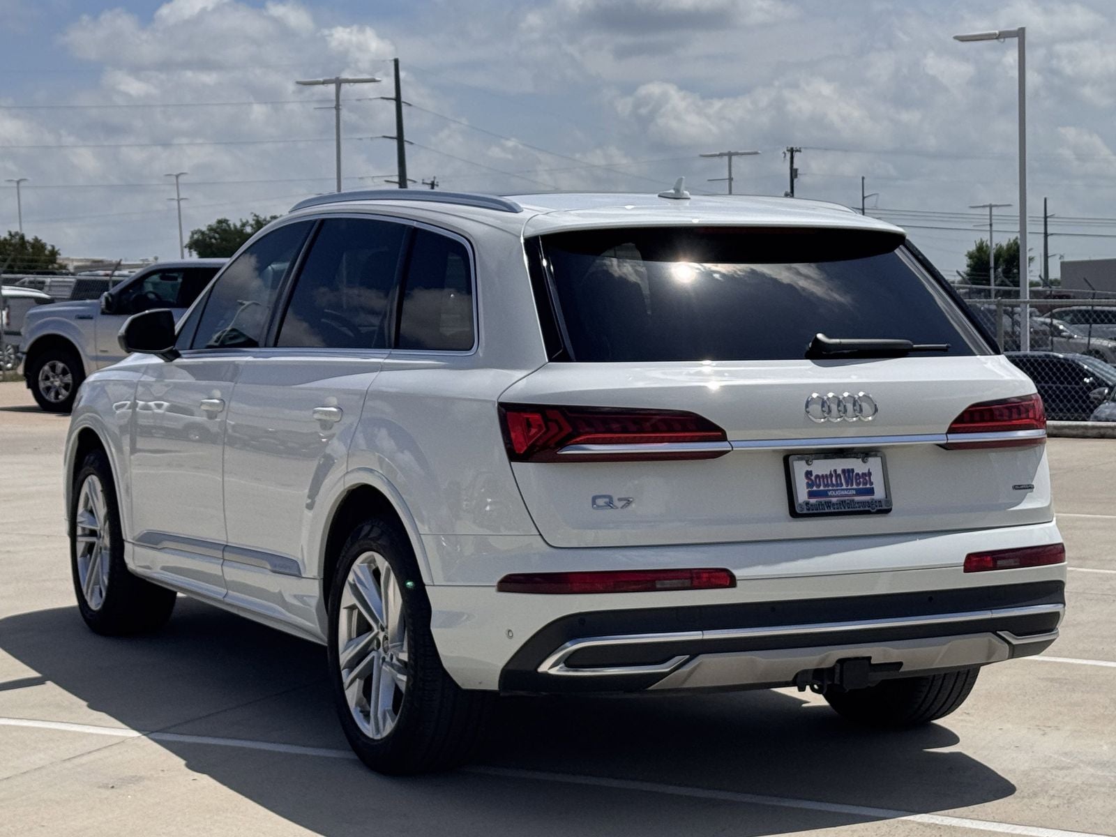 2023 Audi Q7 45 Premium quattro