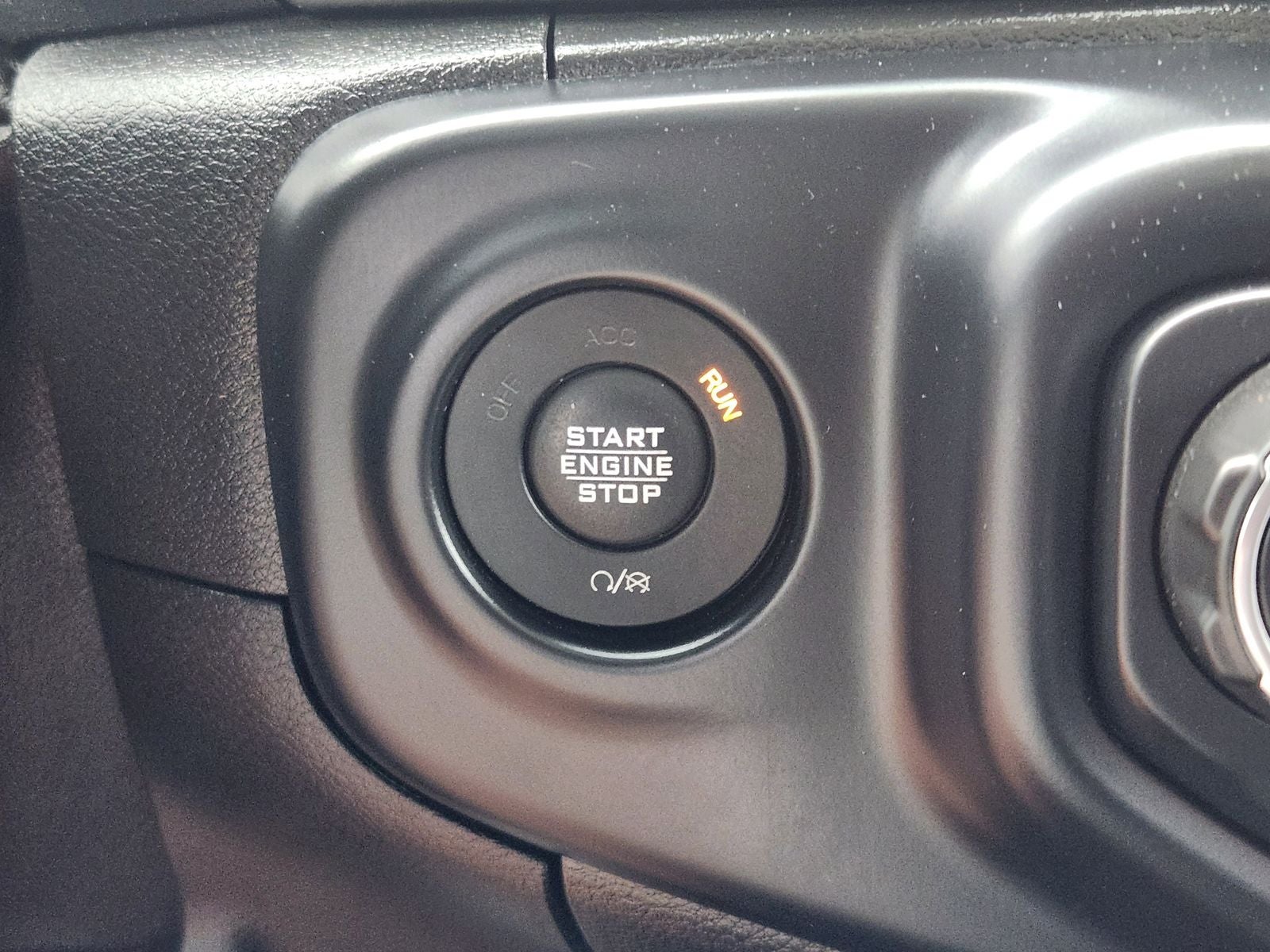 2019 Jeep Wrangler Sport S 4x4