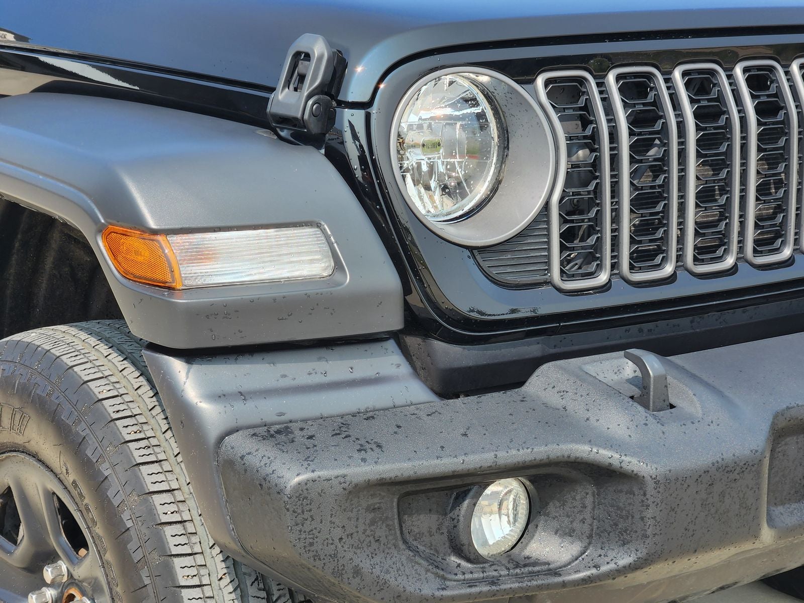 2025 Jeep Wrangler 2-Door Sport 4x4