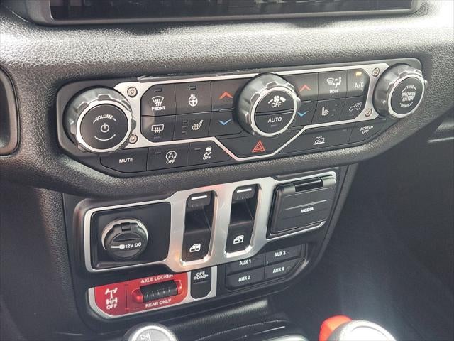 2025 Jeep Wrangler 2-Door Willys 4x4