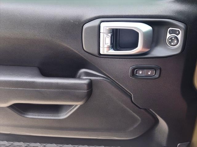 2025 Jeep Wrangler 2-Door Willys 4x4