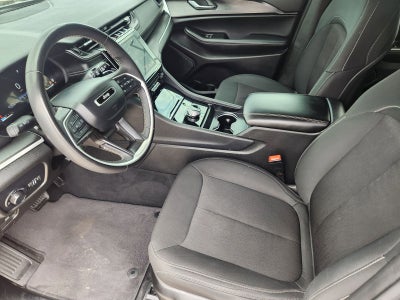 2025 Jeep Grand Cherokee Laredo X 4x2