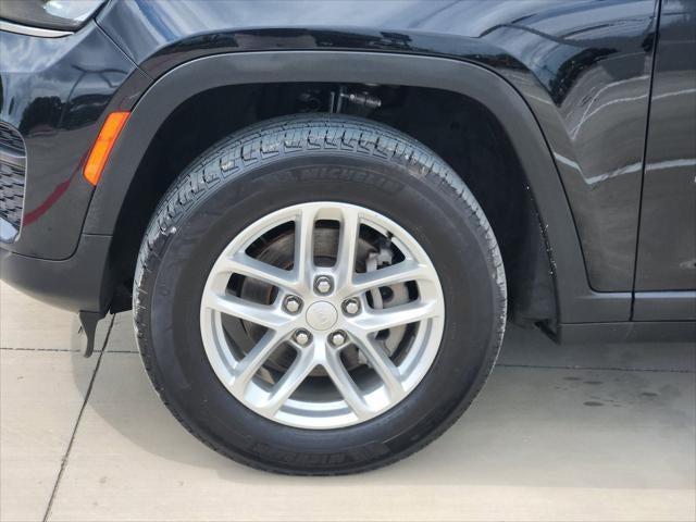 2025 Jeep Grand Cherokee Laredo X 4x2