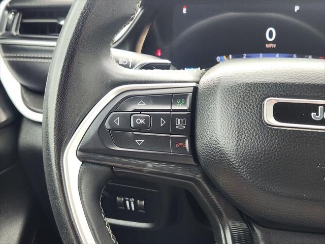 2025 Jeep Grand Cherokee Laredo X 4x2