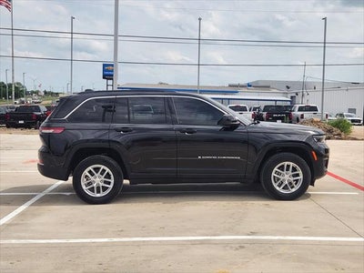 2025 Jeep Grand Cherokee Laredo X 4x2