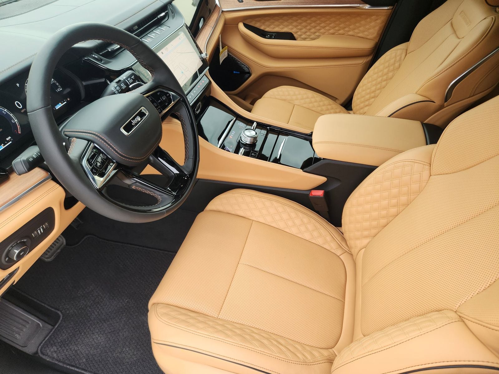 2026 Jeep Grand Cherokee GRAND CHEROKEE SUMMIT 4X4