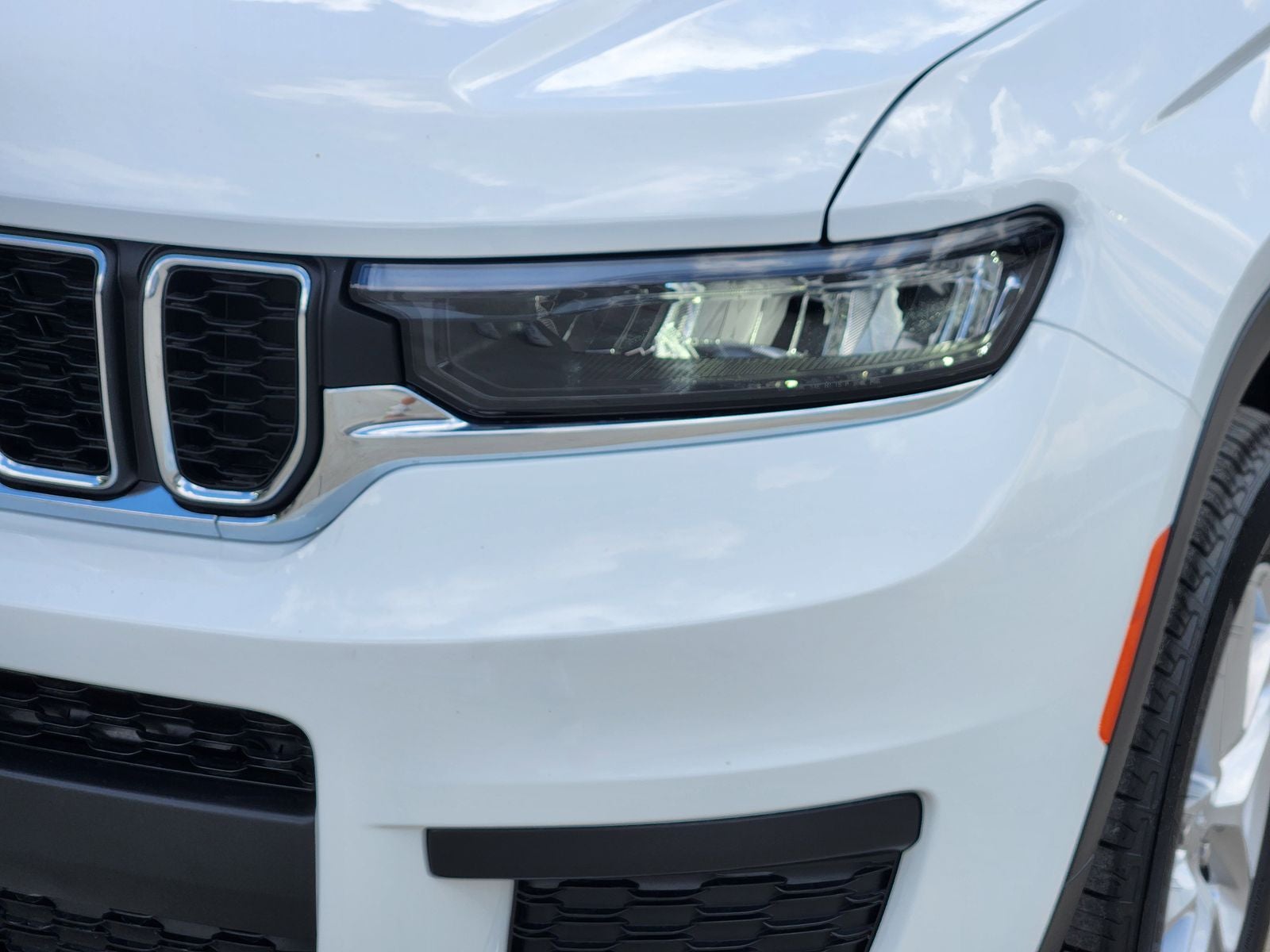 2026 Jeep Grand Cherokee L GRAND CHEROKEE L LAREDO 4X2