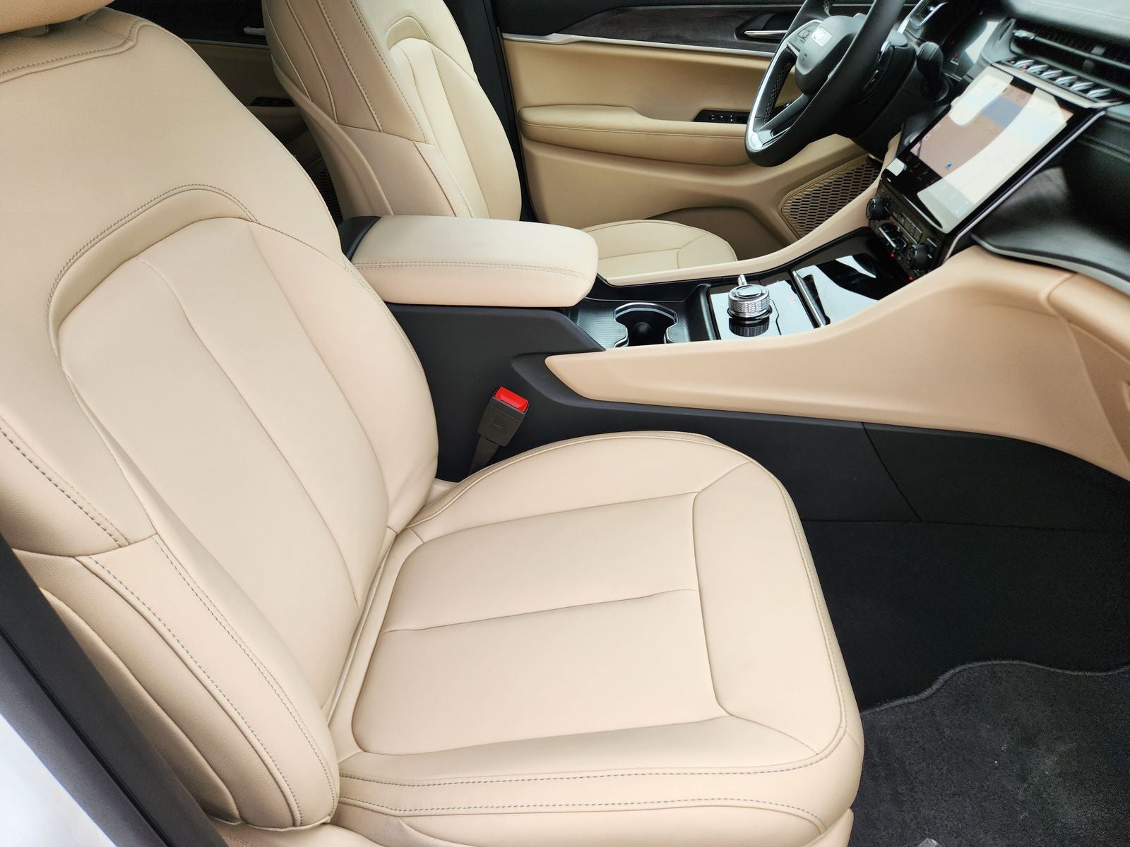 2025 Jeep Grand Cherokee L GRAND CHEROKEE L LIMITED 4X4