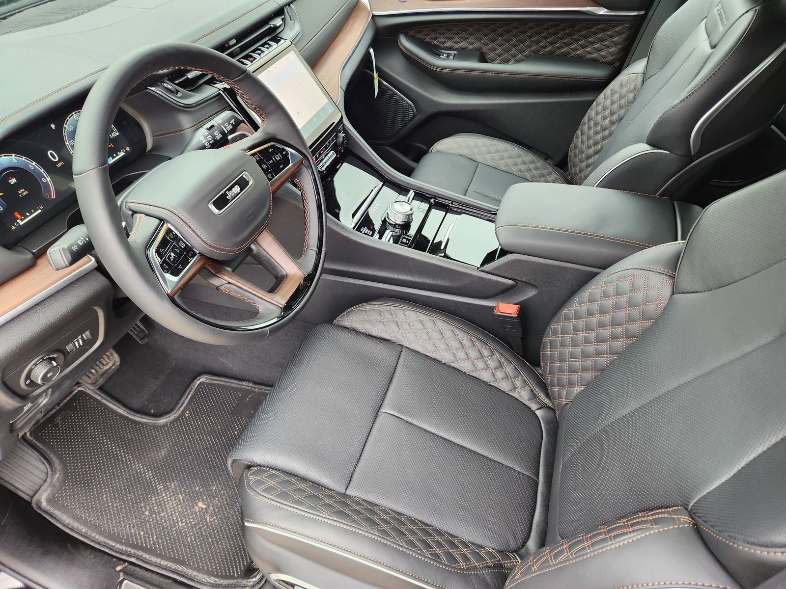 2025 Jeep Grand Cherokee L GRAND CHEROKEE L SUMMIT 4X4