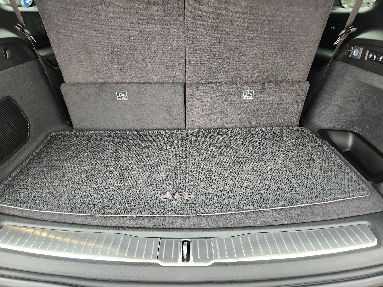 2025 Jeep Grand Cherokee L GRAND CHEROKEE L SUMMIT 4X4