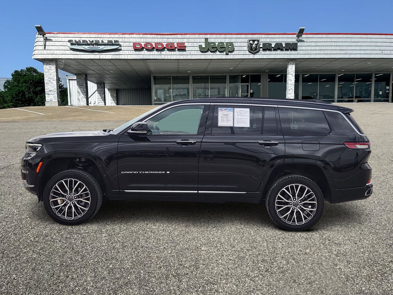 2025 Jeep Grand Cherokee L Summit Reserve 4x4