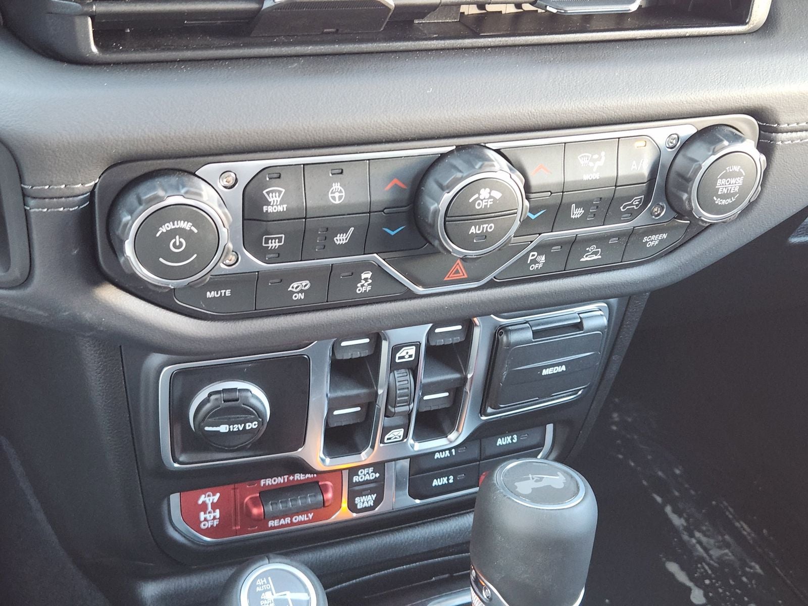 2026 Jeep Wrangler WRANGLER 4-DOOR MOAB 392