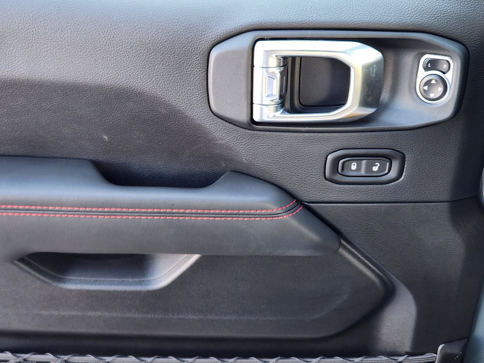 2026 Jeep Wrangler WRANGLER 4-DOOR MOAB 392