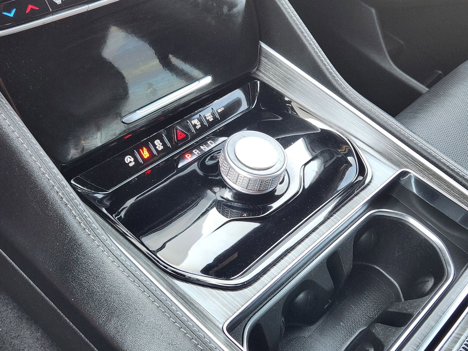 2024 Jeep Wagoneer Series II 4x2