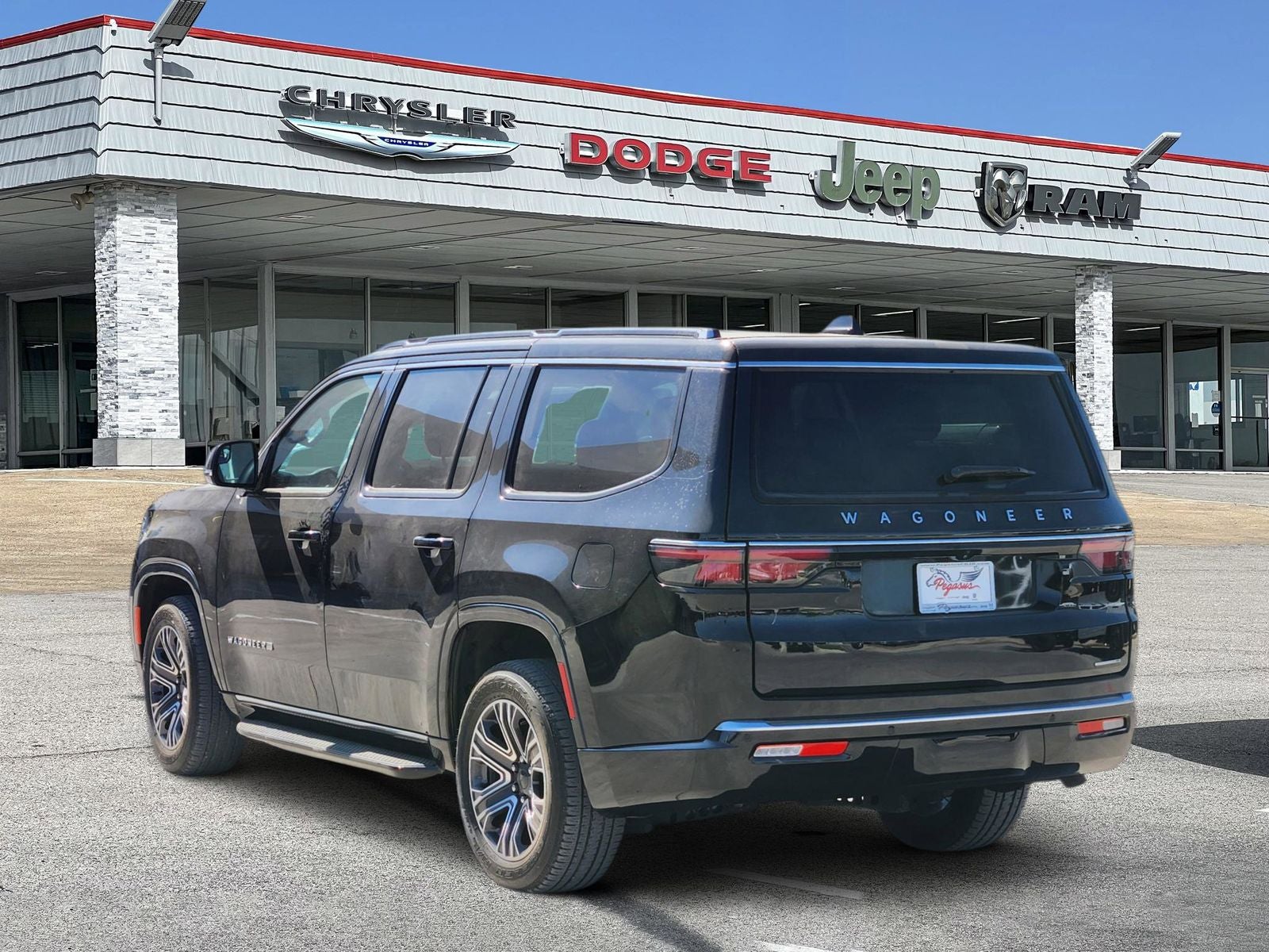 2024 Jeep Wagoneer Series II 4x2