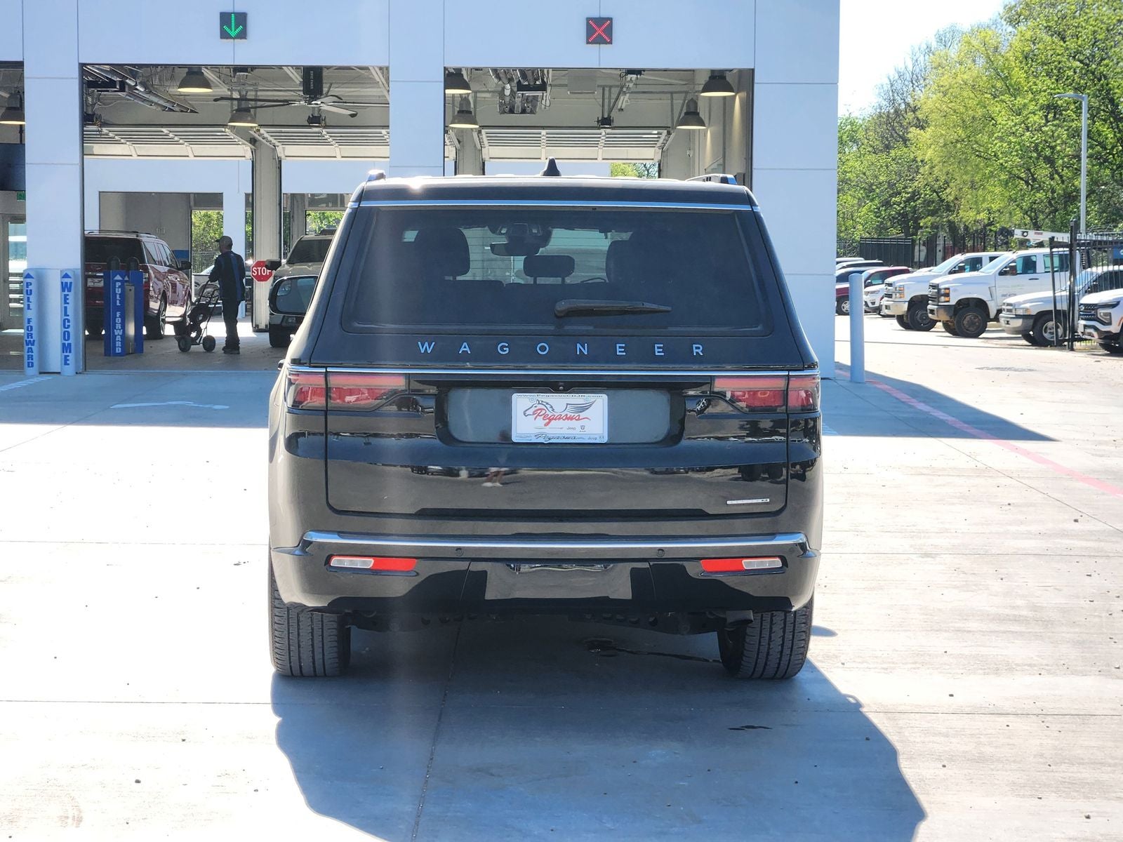 2024 Jeep Wagoneer Series II 4x2