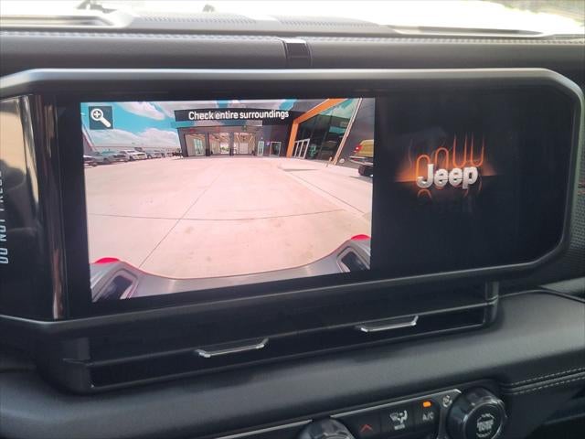 2026 Jeep Gladiator GLADIATOR SHADOW OPS 4X4