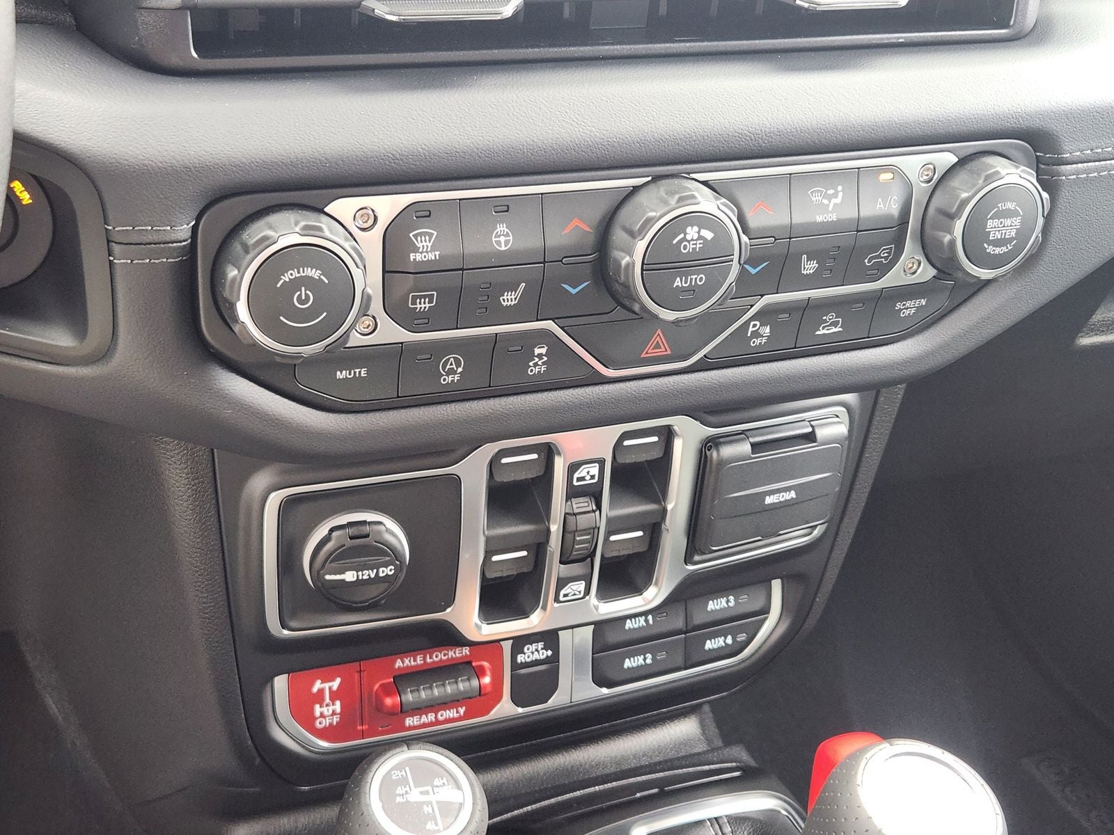 2026 Jeep Gladiator GLADIATOR MOJAVE X 4X4