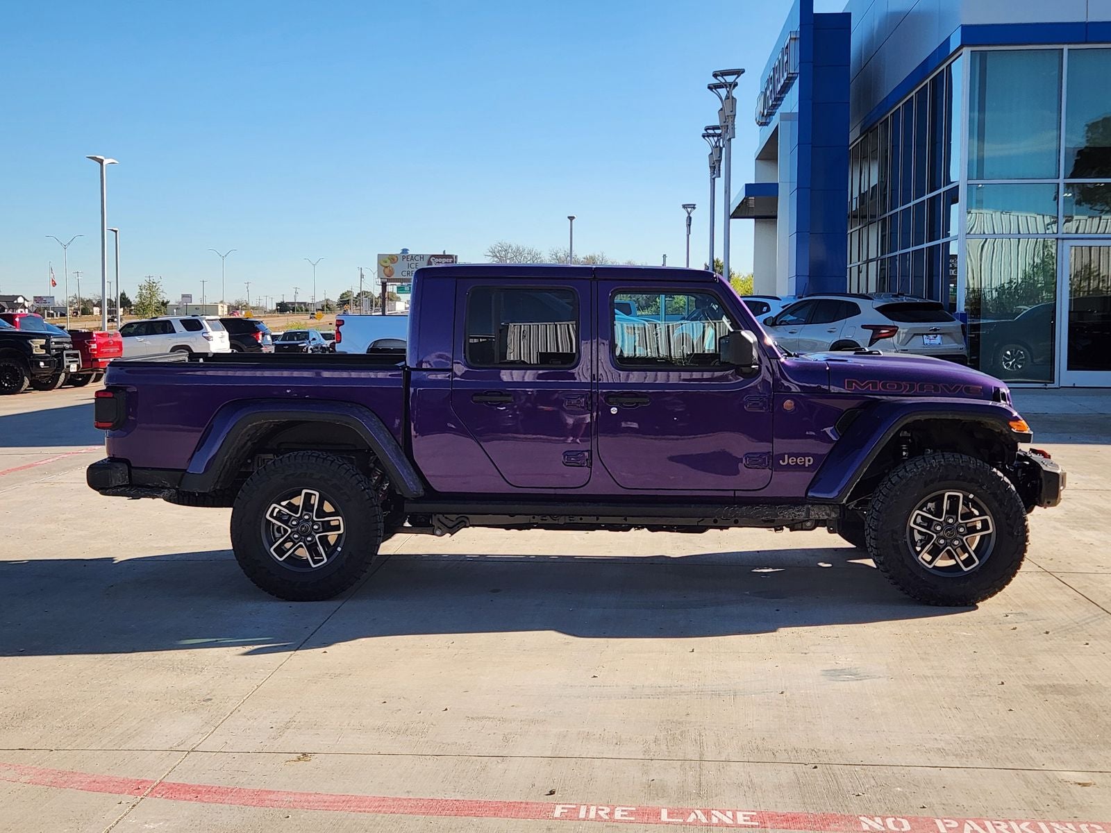 2026 Jeep Gladiator GLADIATOR MOJAVE X 4X4