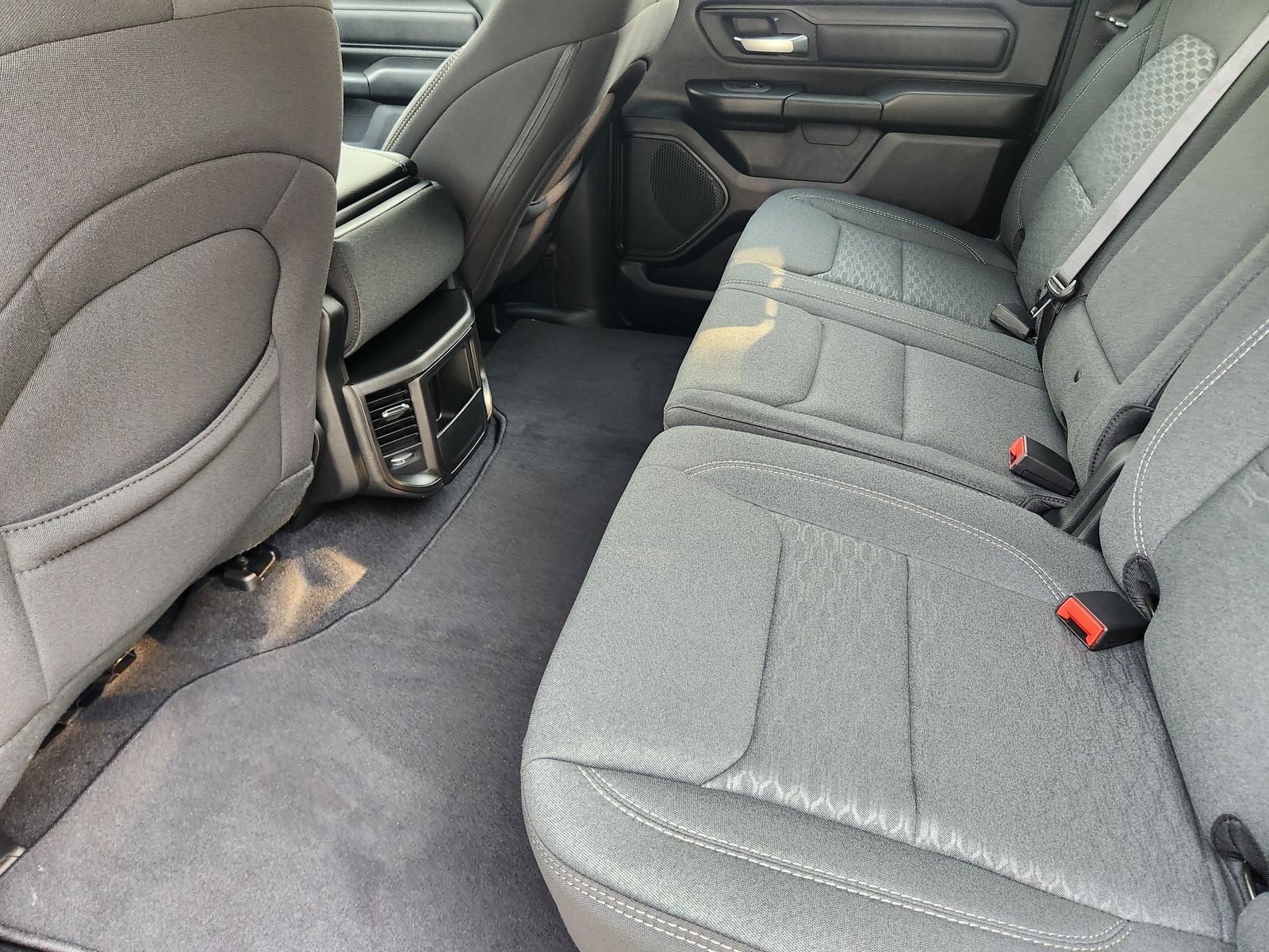 2026 RAM Ram 1500 RAM 1500 EXPRESS CREW CAB 4X2 5'7' BOX