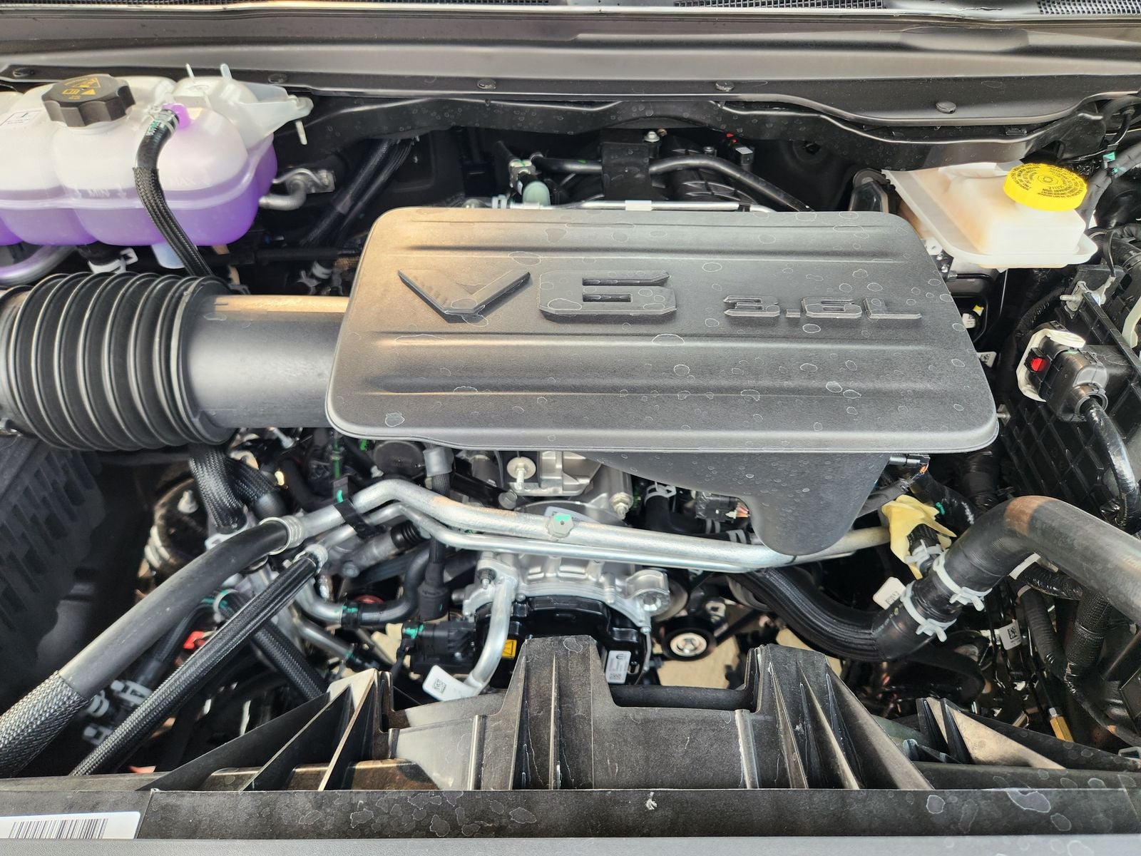 2026 RAM Ram 1500 RAM 1500 EXPRESS CREW CAB 4X2 5'7' BOX