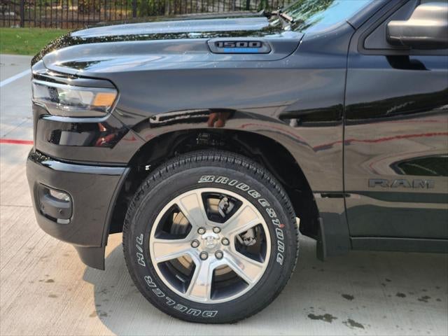 2026 RAM Ram 1500 RAM 1500 EXPRESS CREW CAB 4X2 5'7' BOX
