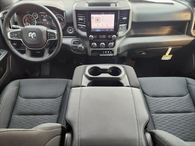 2026 RAM Ram 1500 RAM 1500 EXPRESS CREW CAB 4X2 5'7' BOX