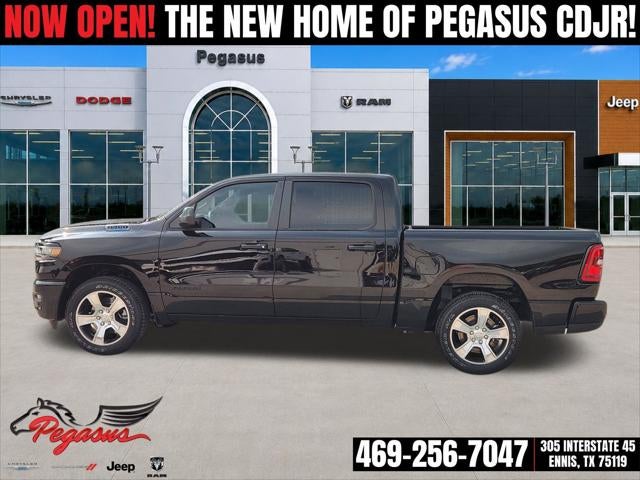 2026 RAM Ram 1500 RAM 1500 EXPRESS CREW CAB 4X2 5'7' BOX