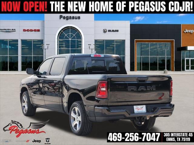 2026 RAM Ram 1500 RAM 1500 EXPRESS CREW CAB 4X2 5'7' BOX