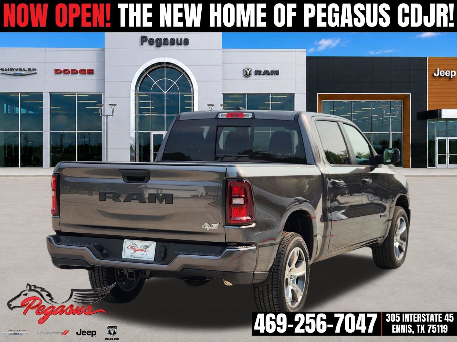2026 RAM Ram 1500 RAM 1500 EXPRESS CREW CAB 4X2 5'7' BOX
