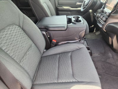2026 RAM Ram 1500 RAM 1500 EXPRESS QUAD CAB 4X2 6'4' BOX