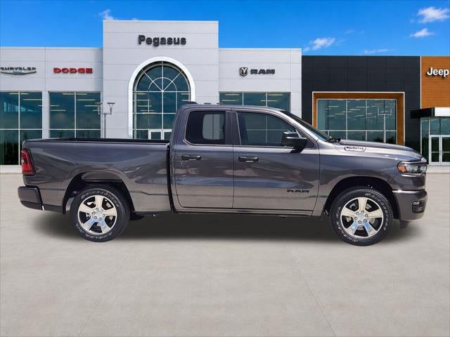2026 RAM Ram 1500 RAM 1500 EXPRESS QUAD CAB 4X2 6'4' BOX