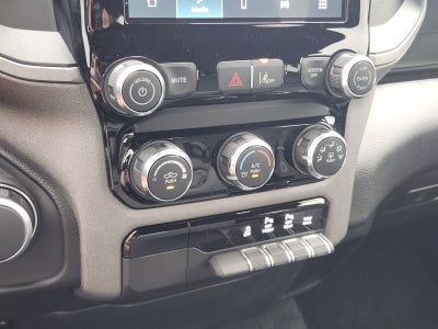 2026 RAM Ram 1500 RAM 1500 TRADESMAN QUAD CAB 4X2 6'4' BOX