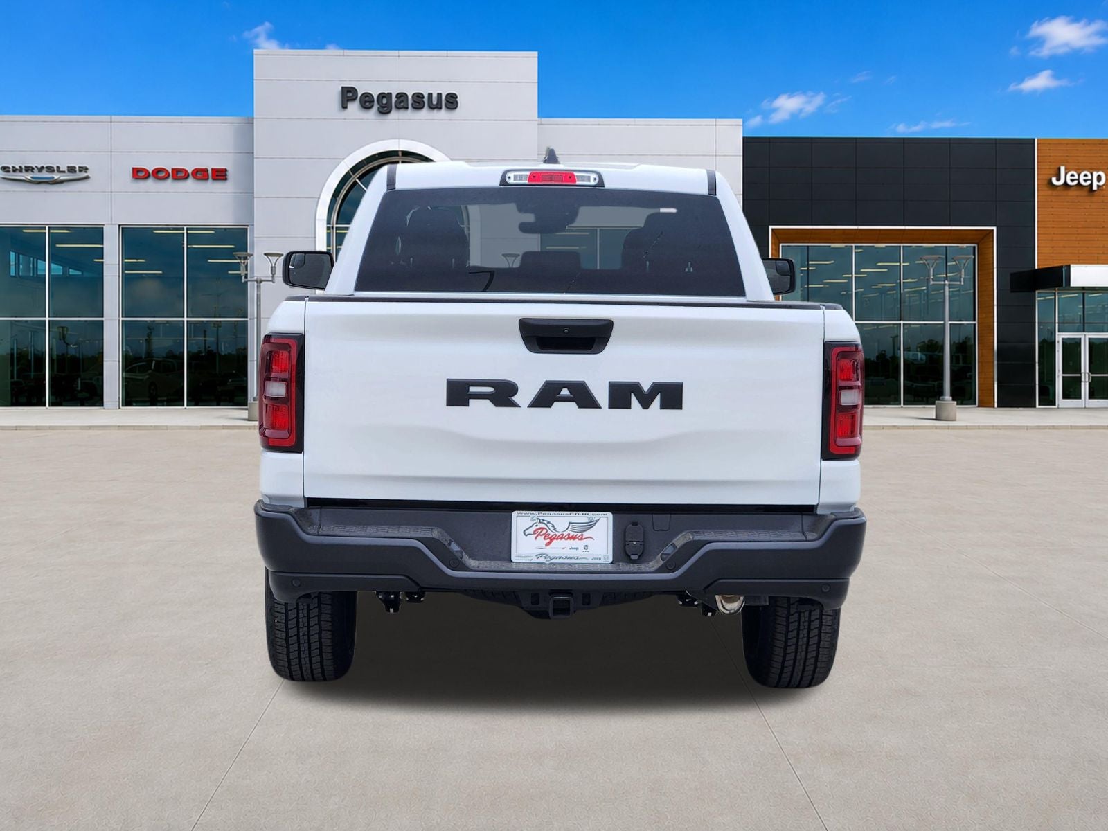 2026 RAM Ram 1500 RAM 1500 TRADESMAN QUAD CAB 4X2 6'4' BOX