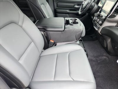 2026 RAM Ram 1500 RAM 1500 TRADESMAN QUAD CAB 4X2 6'4' BOX