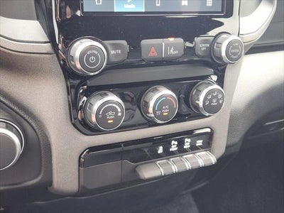 2026 RAM Ram 1500 RAM 1500 TRADESMAN QUAD CAB 4X2 6'4' BOX