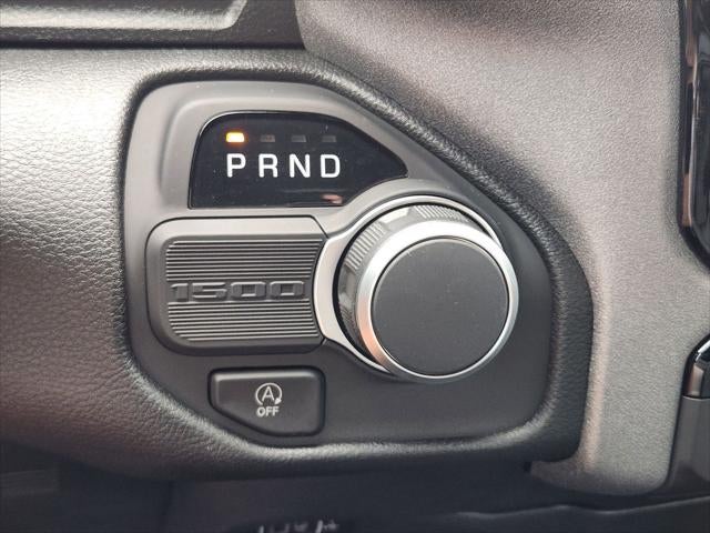 2026 RAM Ram 1500 RAM 1500 TRADESMAN QUAD CAB 4X2 6'4' BOX