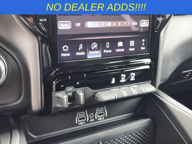 2026 RAM Ram 1500 RAM 1500 LONE STAR CREW CAB 4X4 5'7' BOX