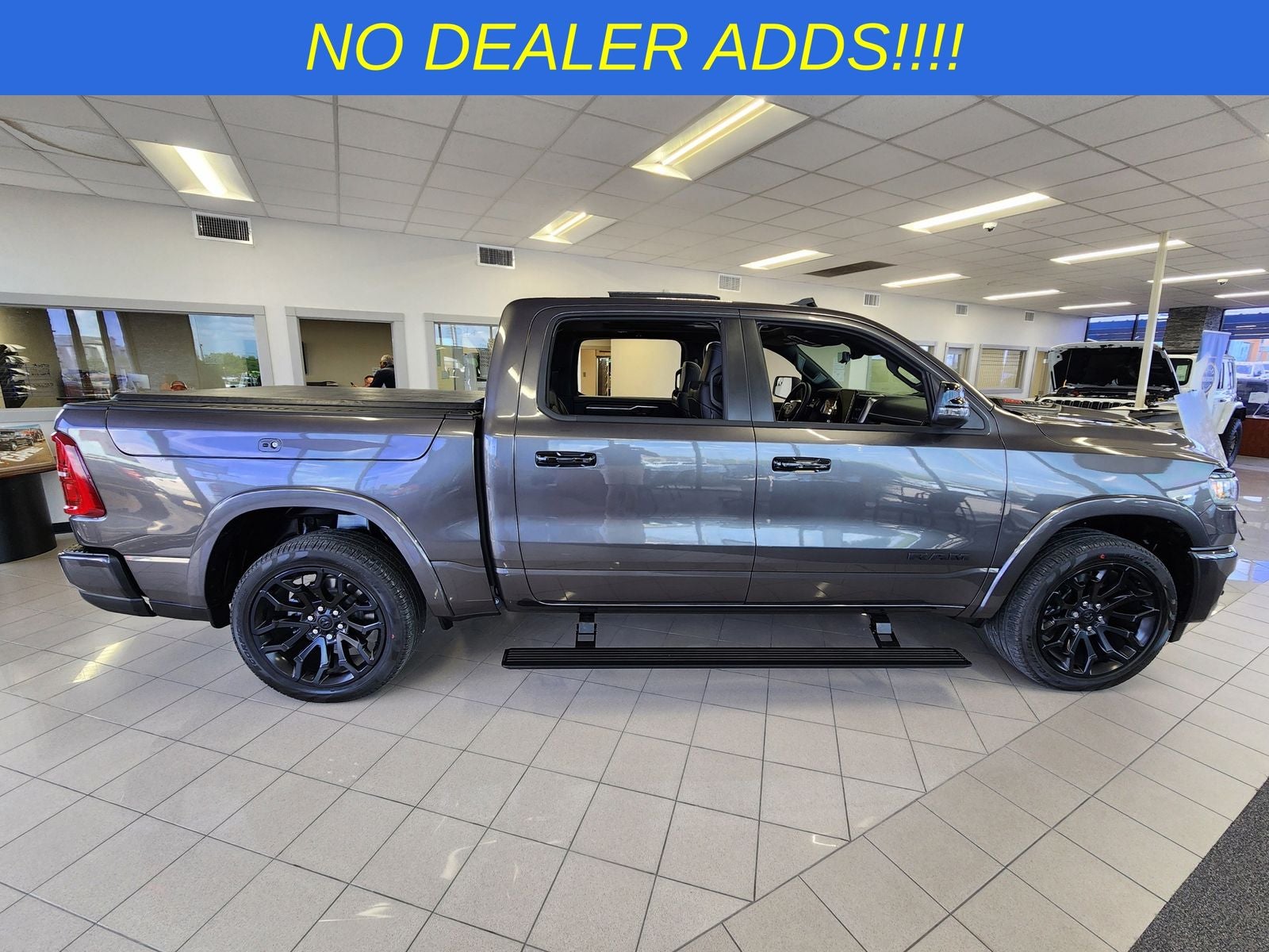 2026 RAM Ram 1500 RAM 1500 LIMITED CREW CAB 4X4 5'7' BOX