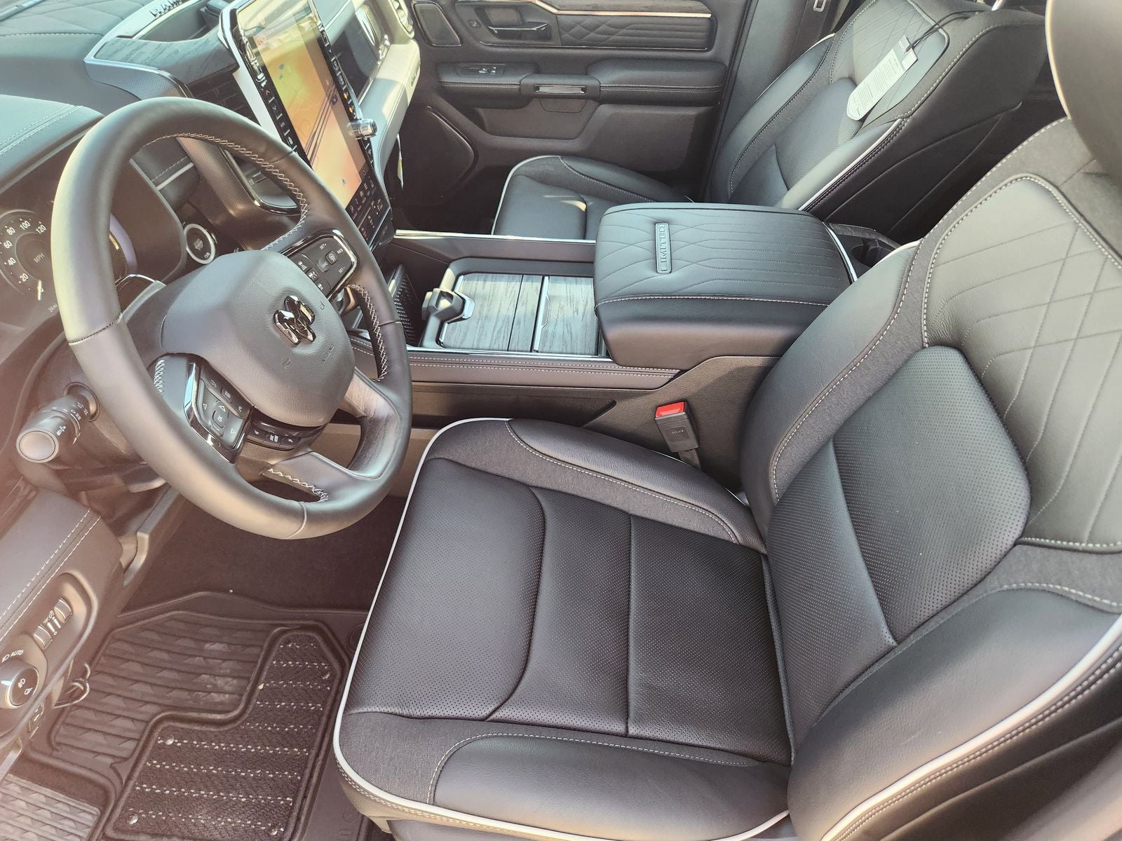 2026 RAM Ram 1500 RAM 1500 LIMITED CREW CAB 4X4 5'7' BOX