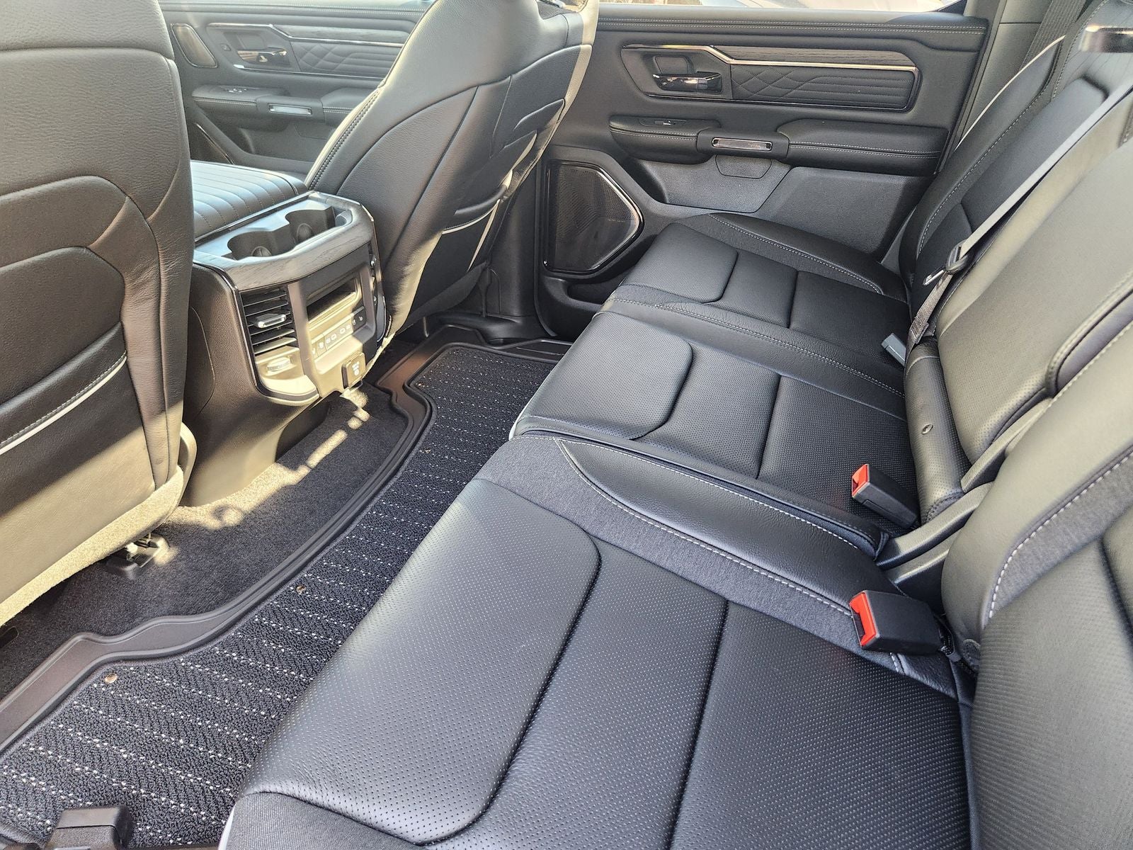 2026 RAM Ram 1500 RAM 1500 LIMITED CREW CAB 4X4 5'7' BOX