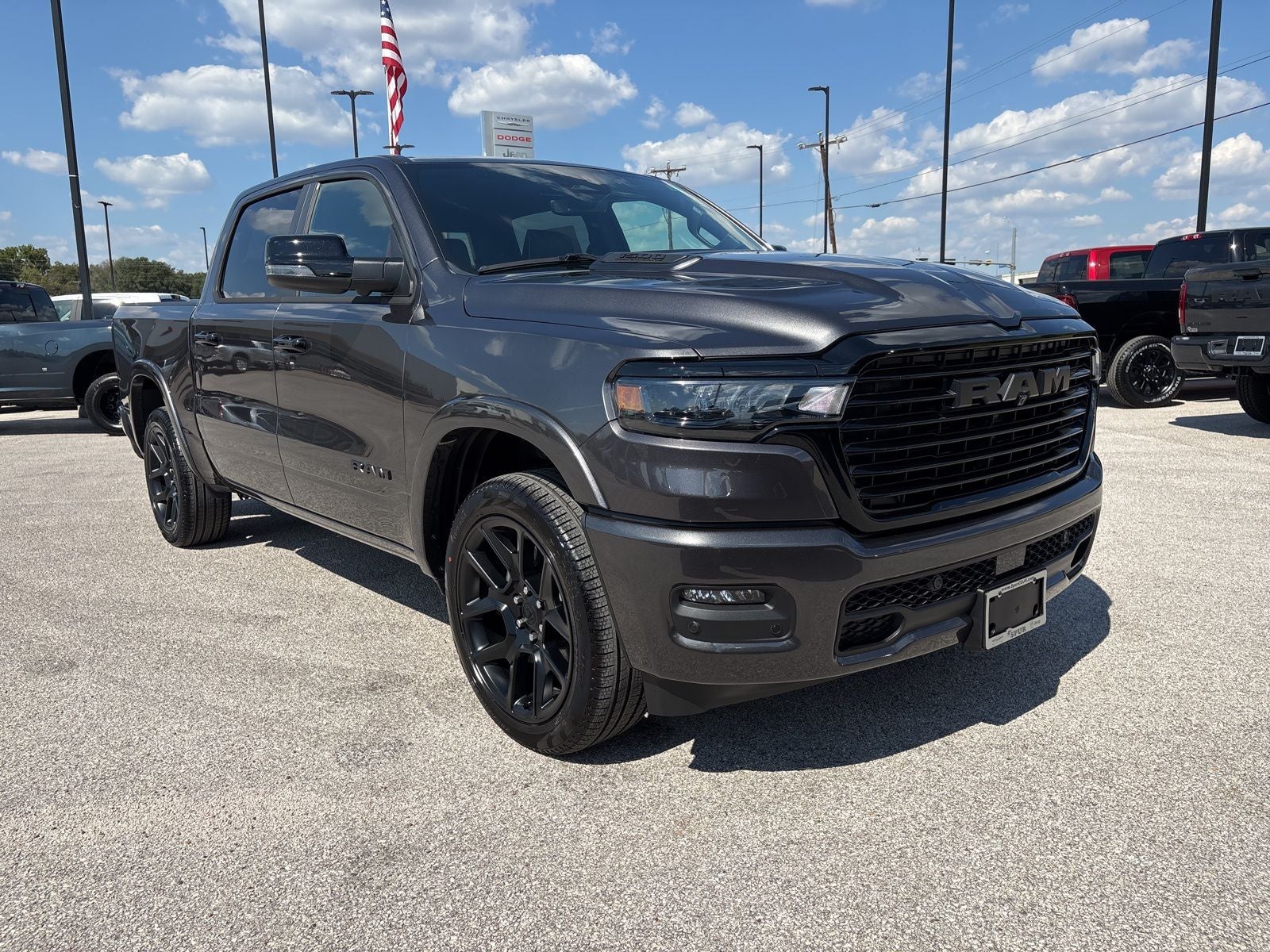 2026 RAM Ram 1500 RAM 1500 LARAMIE CREW CAB 4X4 5'7' BOX