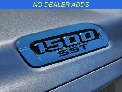 2025 RAM Ram 1500 RAM 1500 LARAMIE CREW CAB 4X4 5'7' BOX