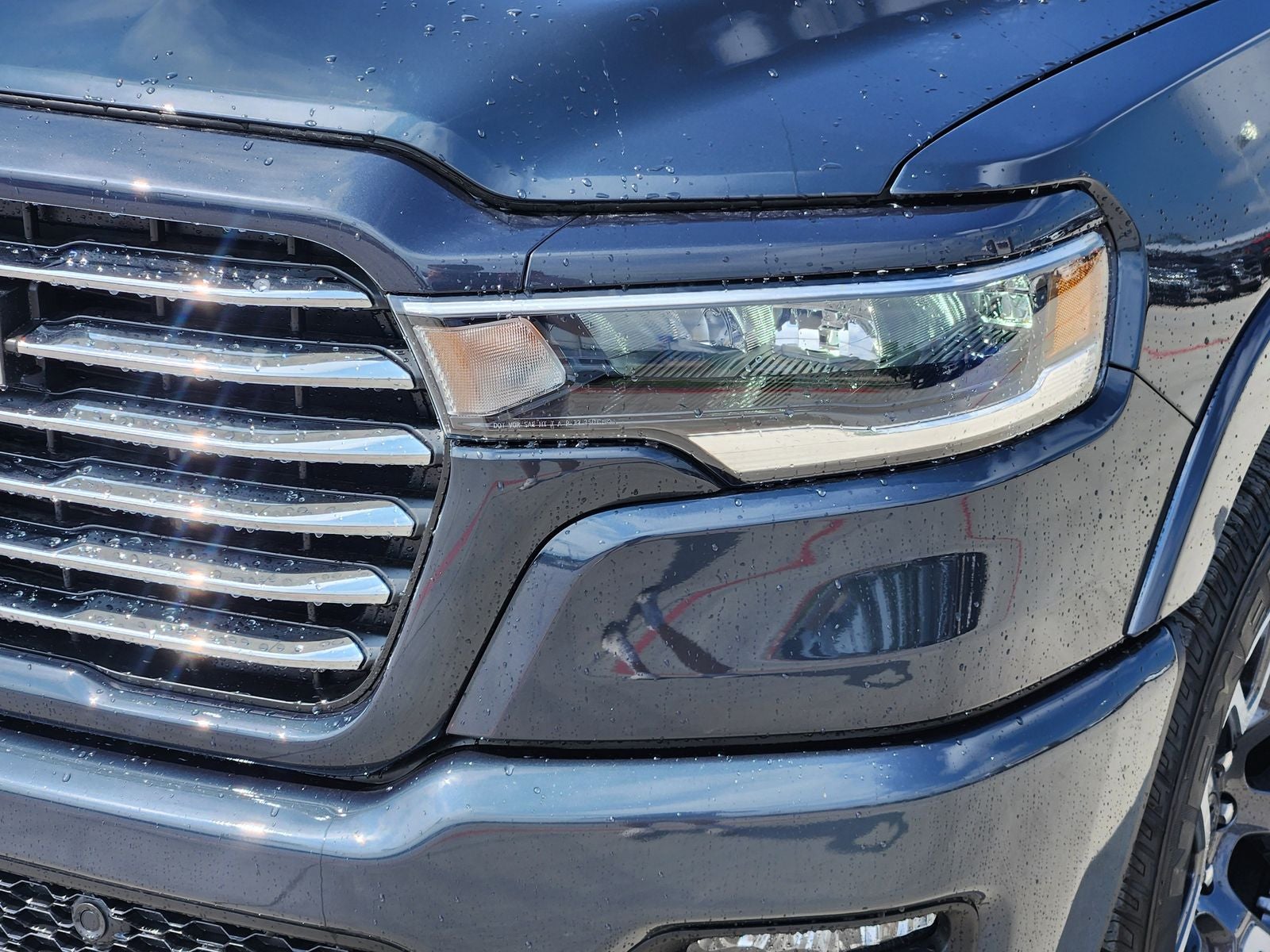 2026 RAM Ram 1500 RAM 1500 LARAMIE CREW CAB 4X4 5'7' BOX